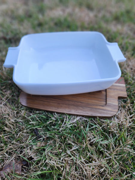 13x9 ceramic white baking dish with customizable wooden lid